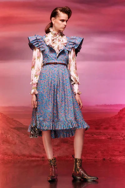 Look 1
